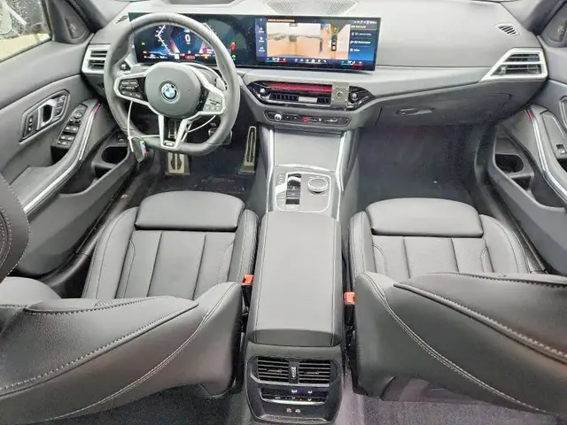 BMW 330XI 2025