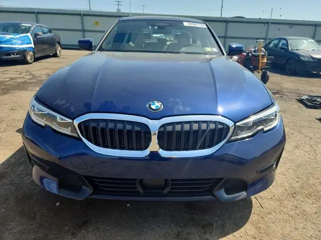 BMW 330XI 2019