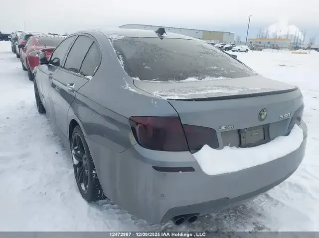 BMW 528I XDRIVE 2016