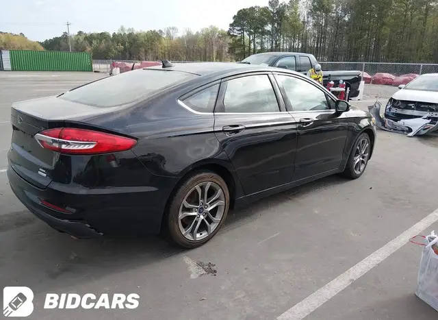 FORD FUSION SEL 2020