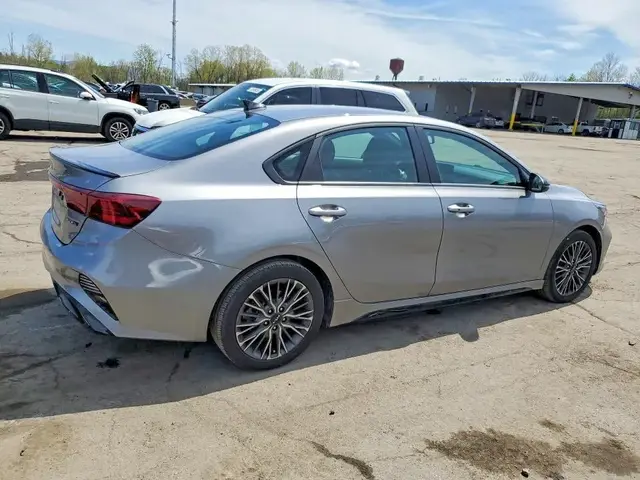 KIA FORTE GT-LINE 2023