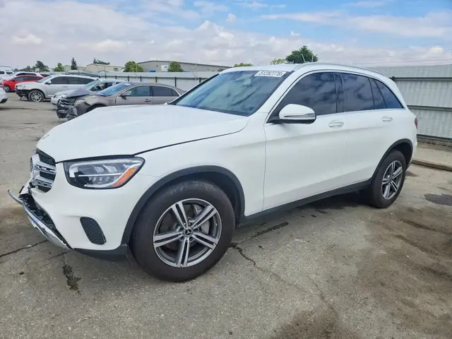 MERCEDES-BENZ GLC 300 2020