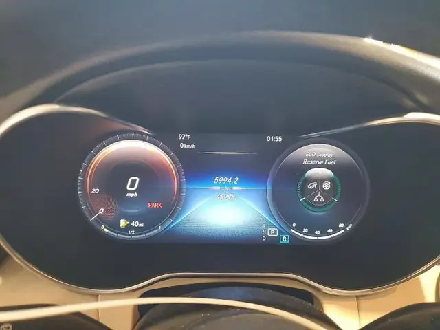 MERCEDES-BENZ GLC 300 4MATIC 2020