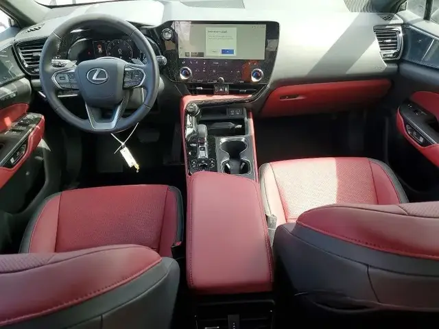 LEXUS NX PREMIUM 2024