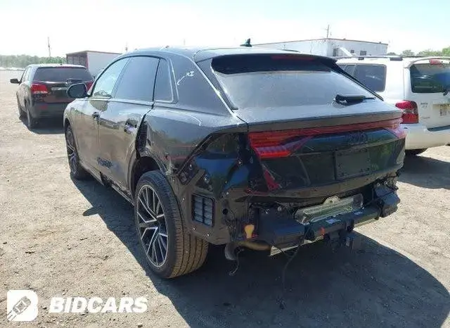 AUDI Q8 PREMIUM PLUS 55 TFSI QUATTRO TIPTRONIC 2022