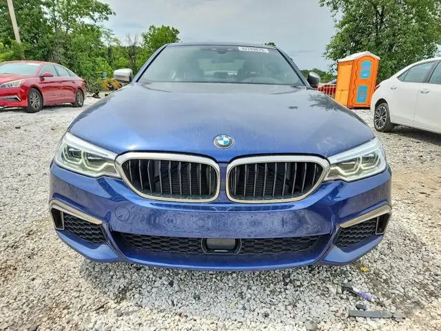BMW M550XI 2017