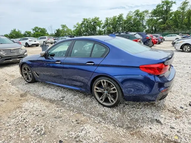 BMW M550XI 2017