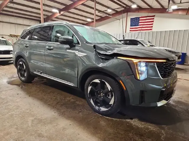 KIA SORENTO EX 2025
