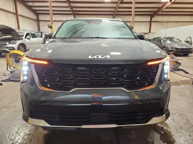 KIA SORENTO EX 2025