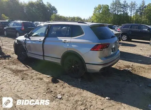 VOLKSWAGEN TIGUAN 2.0T SE R-LINE BLACK 2021