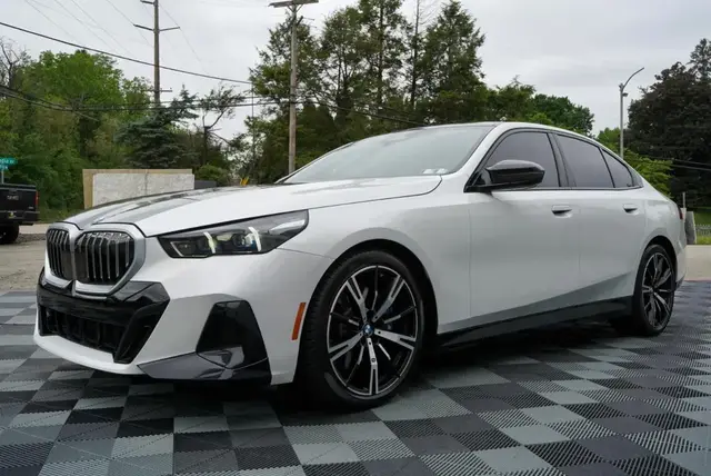 BMW 5 SERIES SEDAN 540I 2024