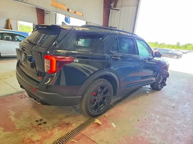 FORD EXPLORER ST 2023