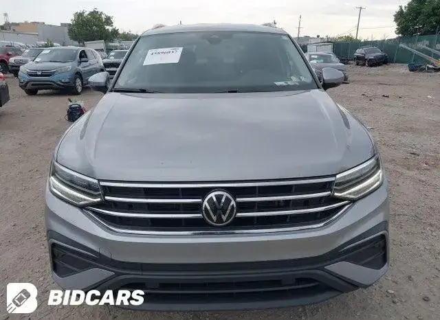 VOLKSWAGEN TIGUAN 2.0T SE 2021