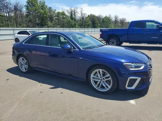 AUDI A4 PREMIUM 45 2024