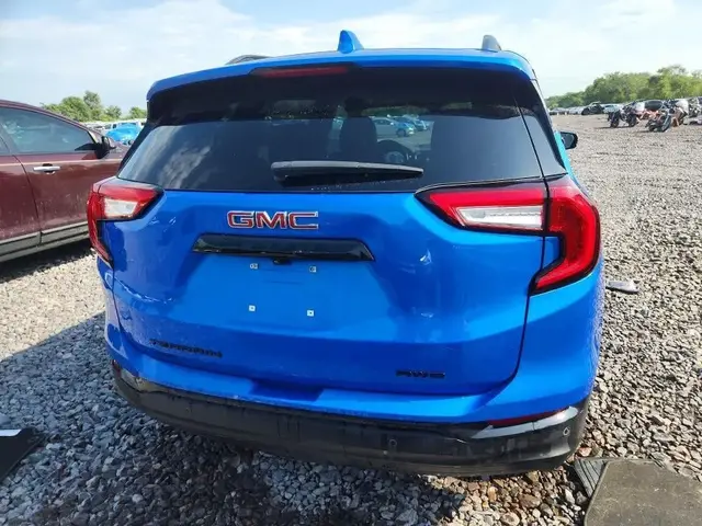 GMC TERRAIN SLT 2024