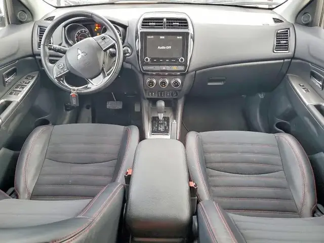 MITSUBISHI OUTLANDER S 2024