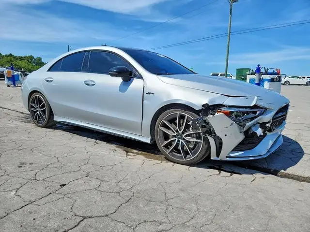 MERCEDES-BENZ CLA AMG 35 4MATIC 2022