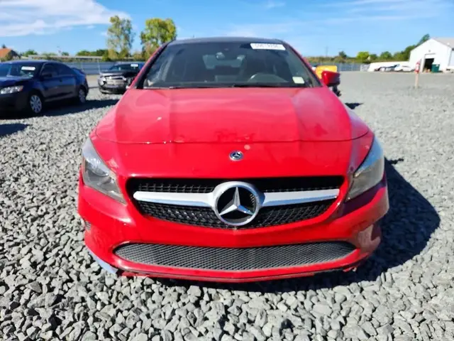 MERCEDES-BENZ CLA 250 4MATIC 2018