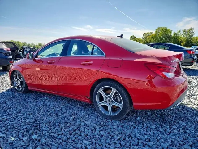 MERCEDES-BENZ CLA 250 4MATIC 2018