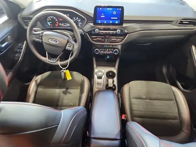 FORD ESCAPE SEL 2022