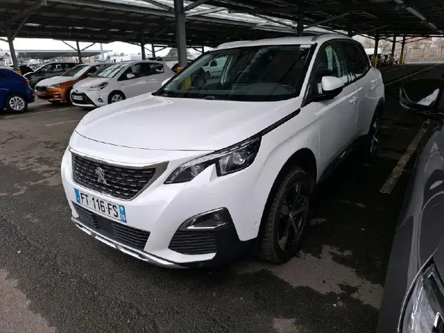 PEUGEOT 3008 2020