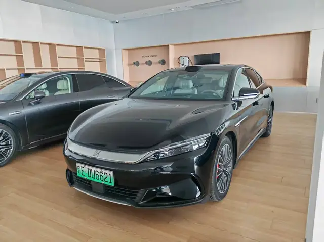 BYD HAN 701KM 2025 HAN EV 701KM 2024