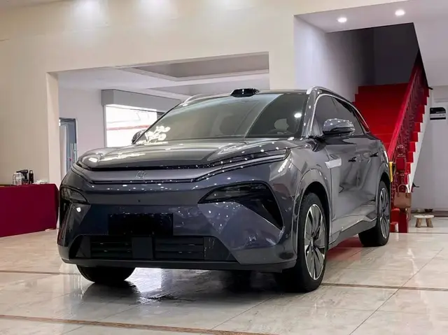 BYD TANG L 2025 TANG L EV 2025