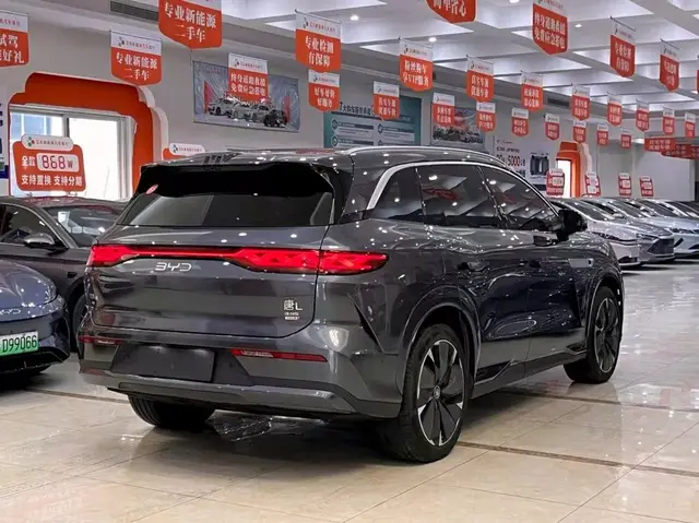 BYD TANG L 2025 TANG L EV 2025