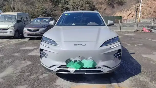 BYD SONG PLUS EV INTELLIGENT 2025