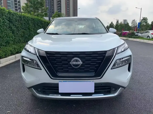 NISSAN X-TRAIL E-POWER 2023