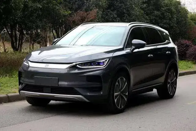 BYD TANG EV 2022