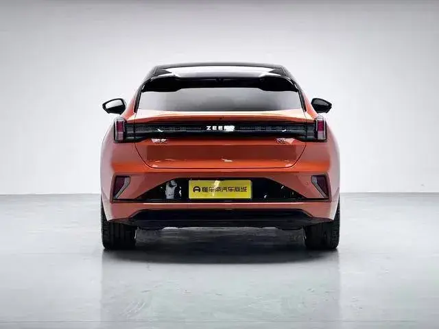 ZEEKR 001 YOU 2024