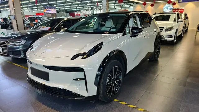 ZEEKR 5-SEATS RWD LONG RANGE 2025