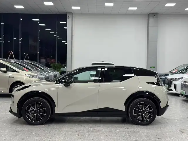 ZEEKR 4-SEATS RWD EDITION 2025