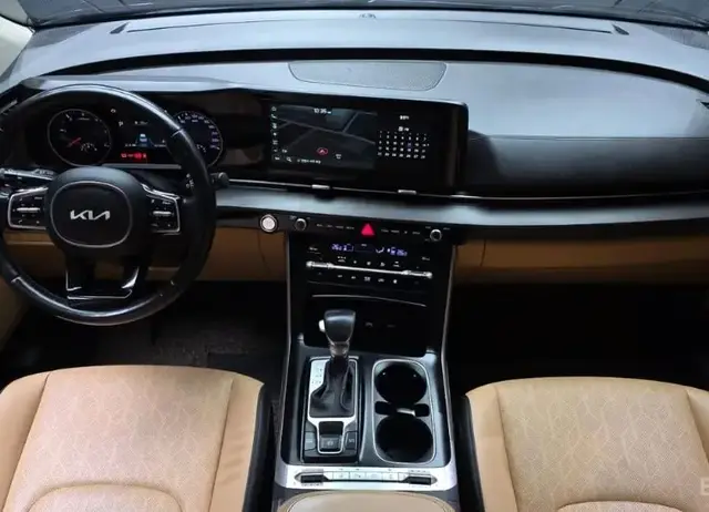 KIA CARNIVAL 4TH GENERATION 9-SEATER 2021