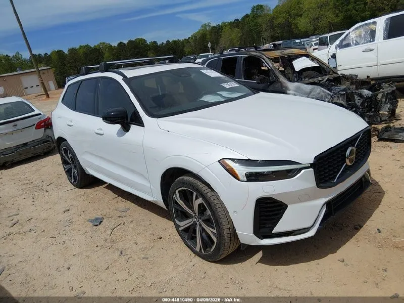 VOLVO XC60 RECHARGE PLUG-IN HYBRID 2023