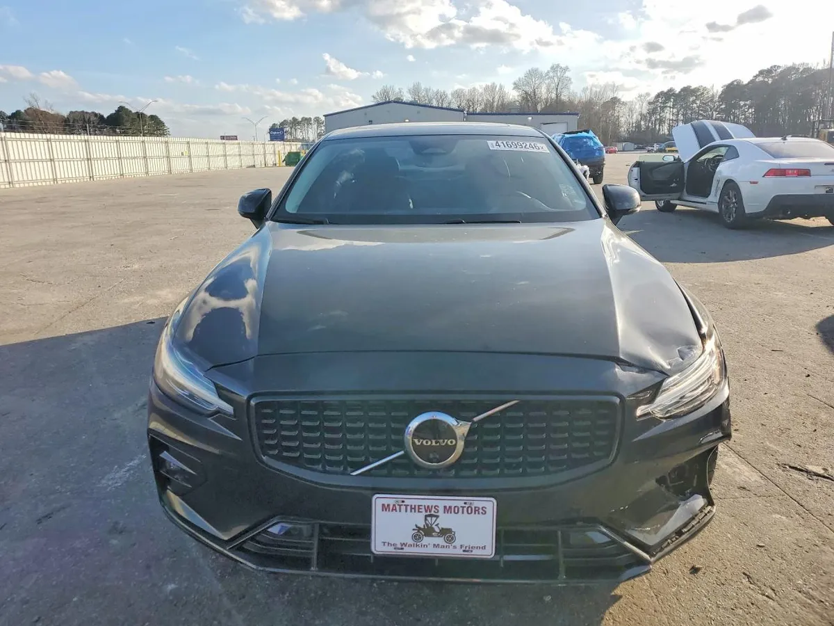 VOLVO S60 PLUS 2023