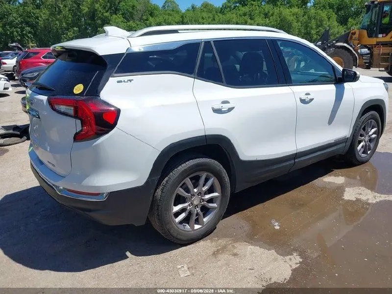 GMC TERRAIN SLT 2024