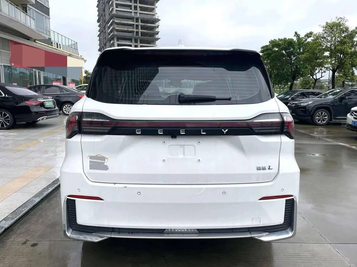 GEELY HAOYUE L 2025