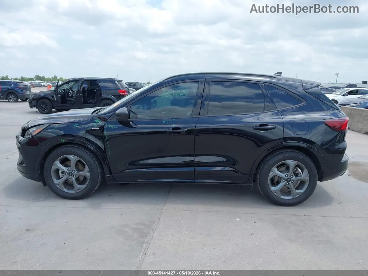 FORD ESCAPE ST-LINE 2023
