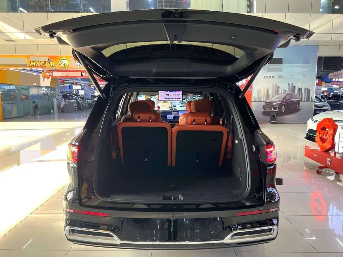 GEELY GALAXY M9 2025