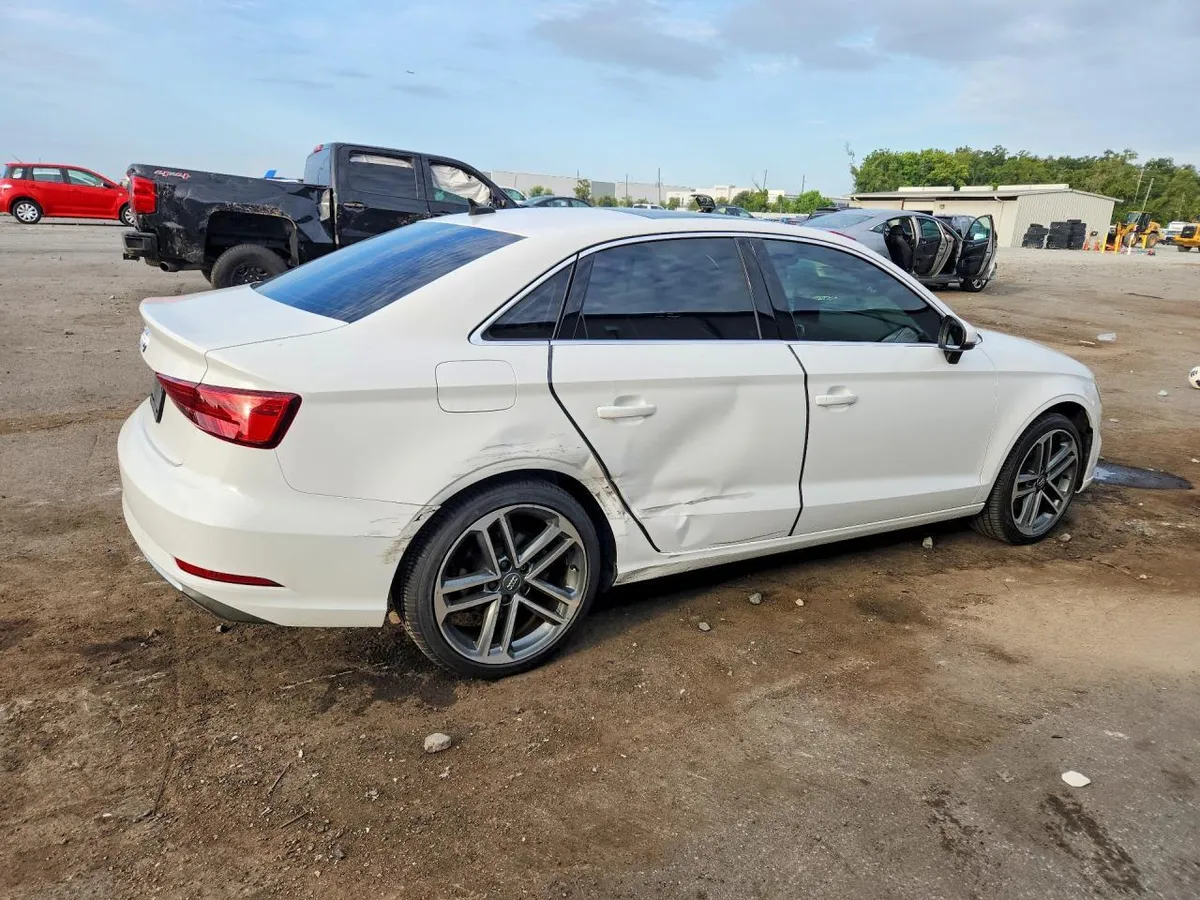 AUDI A3 2019