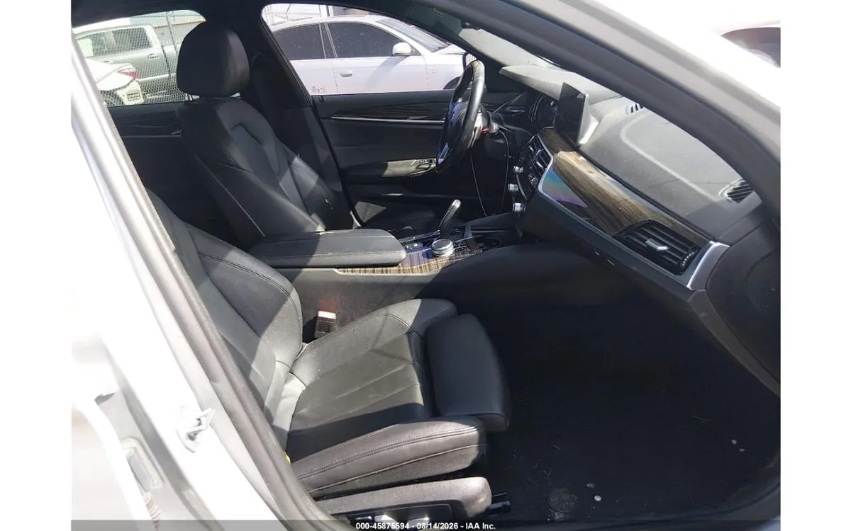 BMW 5 SERIES 530I 2019