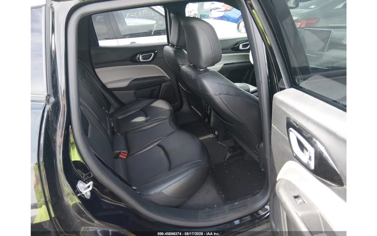 JEEP COMPASS LIMITED 4X4 2023