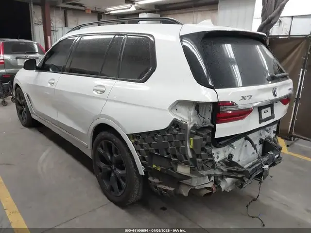 BMW X7 XDRIVE40I 2022