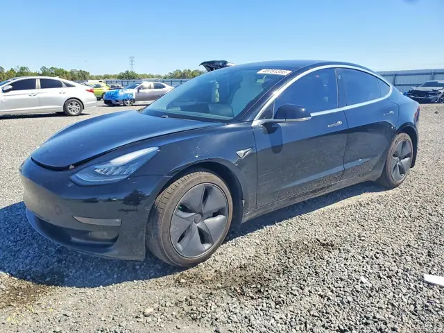 TESLA MODEL 3 2019