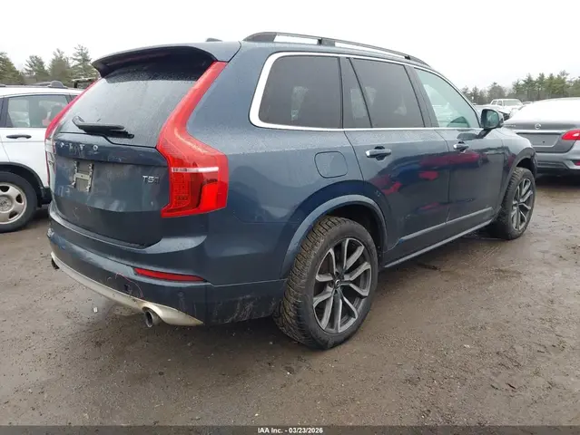 VOLVO XC90 T5 MOMENTUM 2018
