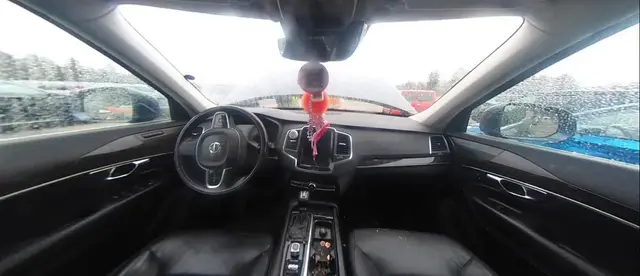 VOLVO XC90 T5 MOMENTUM 2018