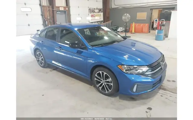 VOLKSWAGEN JETTA 2024