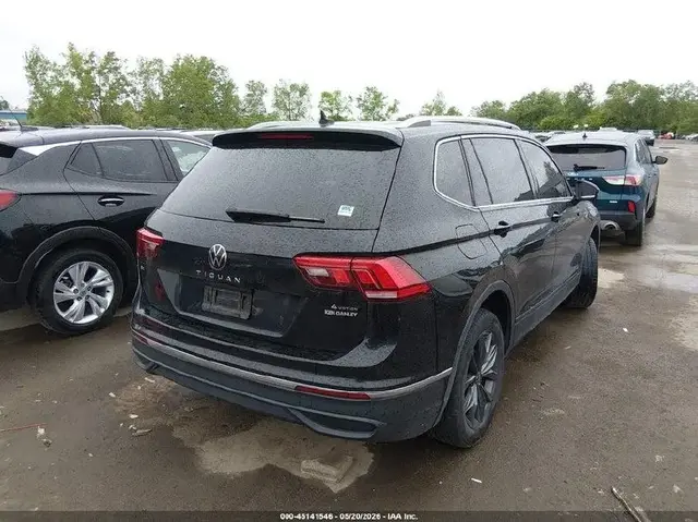 VOLKSWAGEN TIGUAN SE 2022
